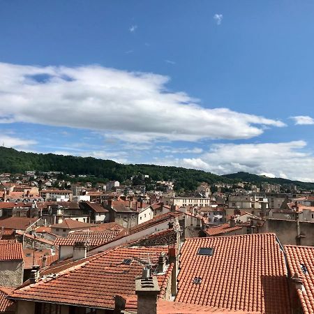 Chez Mick Et Sarah : Vert L'Industriel Le Puy-en-Velay Exterior foto